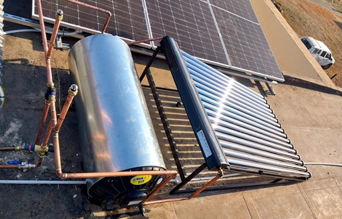solar-geyser-installation-illovo